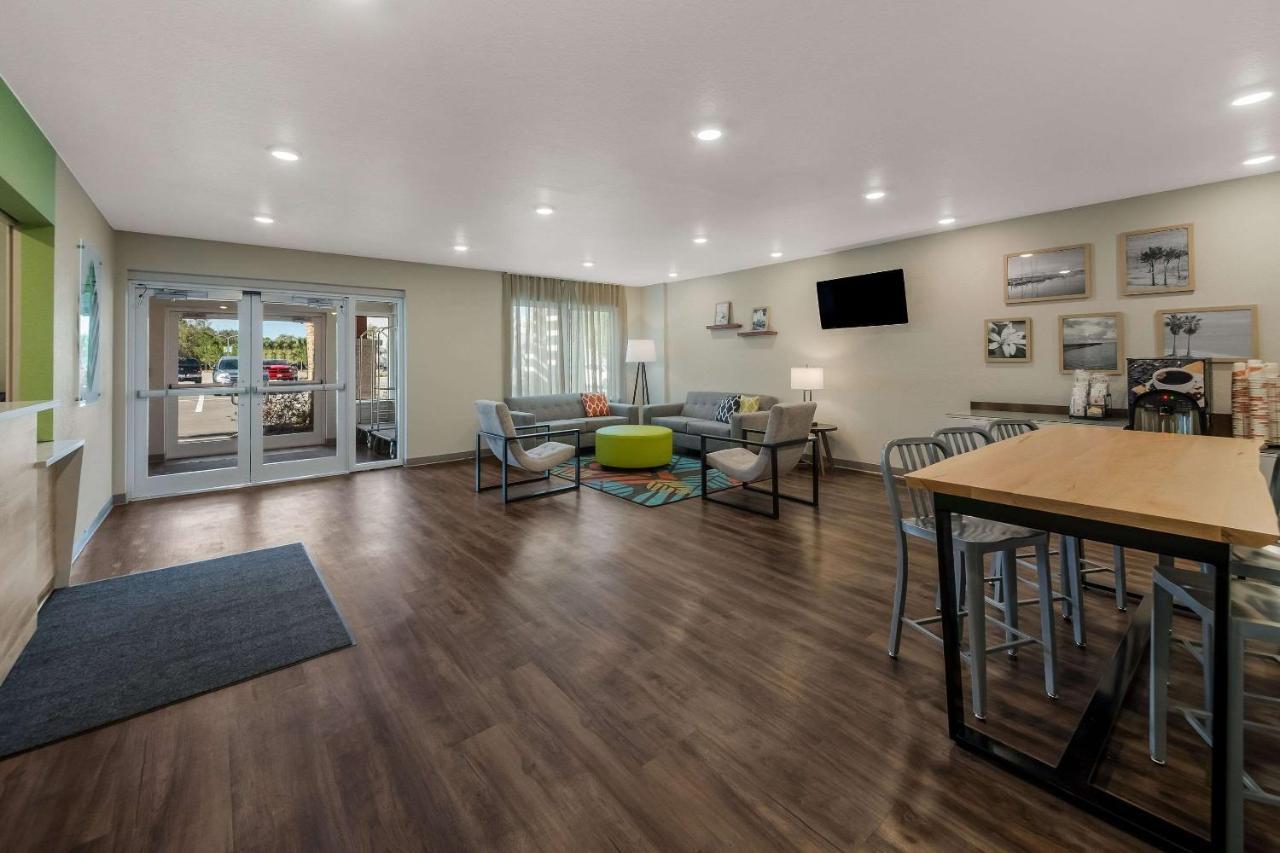 Woodspring Suites Wesley Chapel-Tampa Экстерьер фото